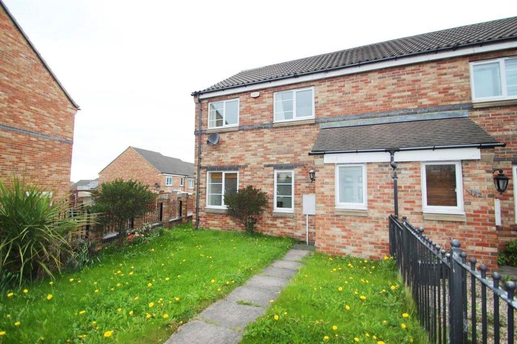 Property photo 2 of 17 External