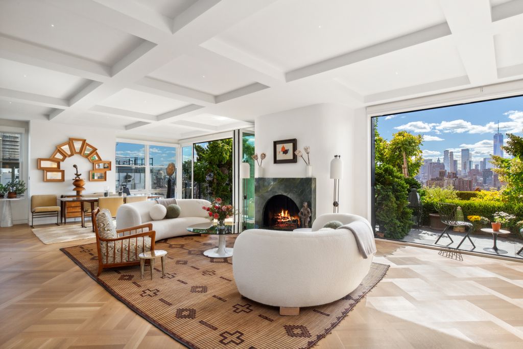 Property photo 2 of 25