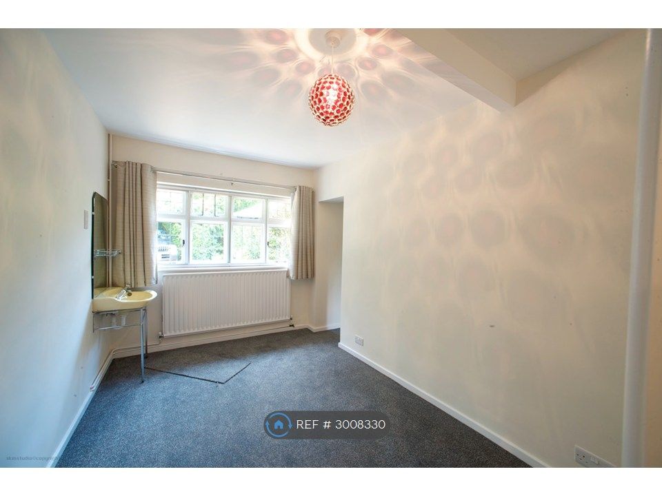 Property photo 3 of 7 Bedroom