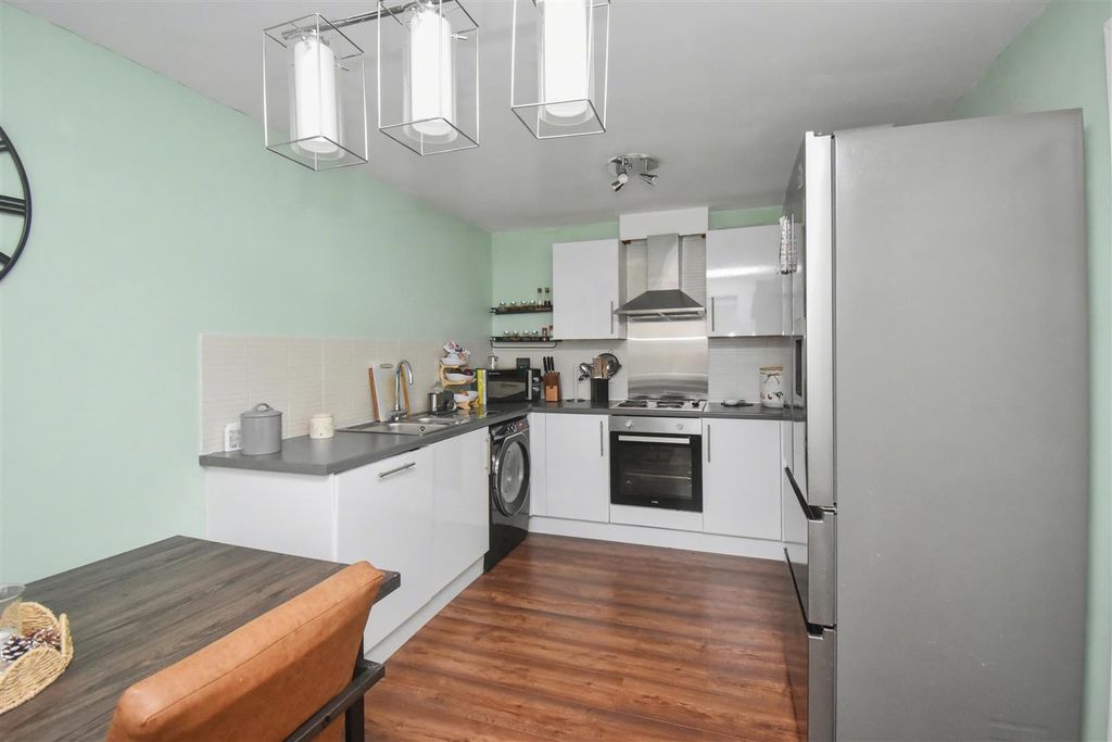 Property photo 3 of 19 Dsc_0005.Jpg