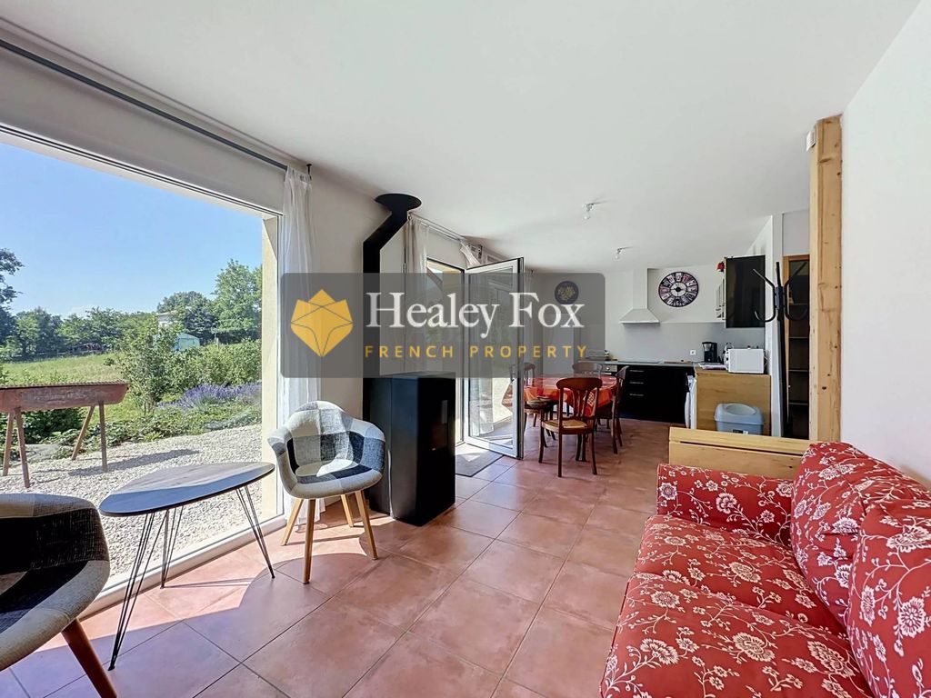 Property photo 2 of 13 Bdb0d83987Cbe403Ae9065A5d5Ffb246