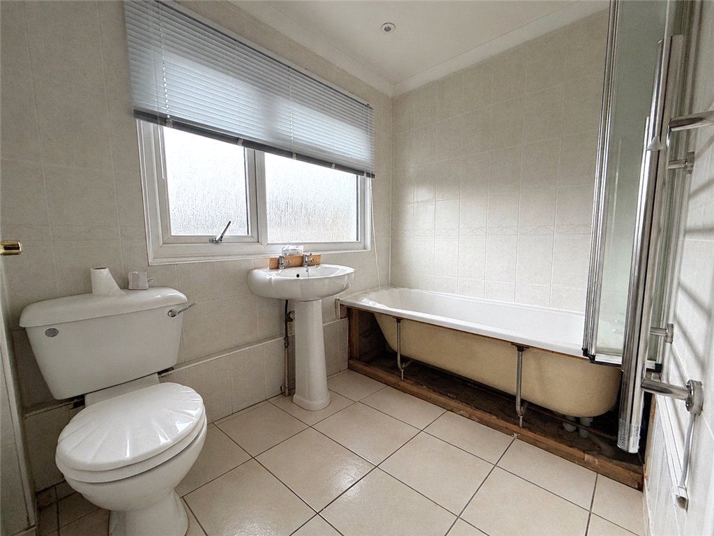 Property photo 3 of 7 Picture No. 18