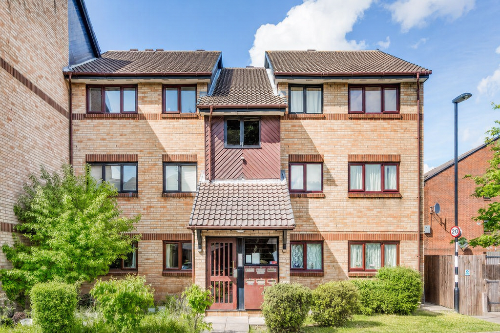 Property photo 1 of 8 1468B5Bf-73cc-4d05-8F85-916Cca138Ad8