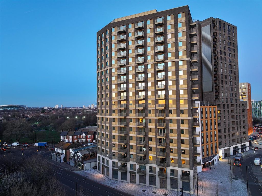 Property photo 2 of 14 B3.Jpg