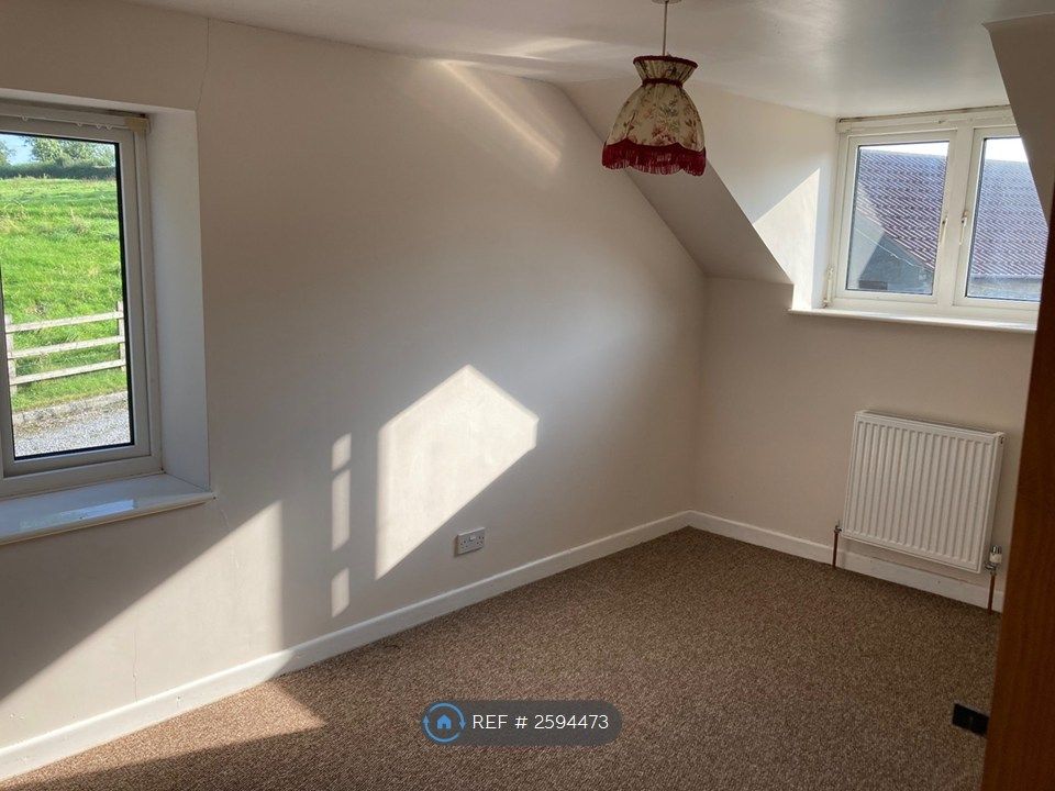 Property photo 3 of 6
