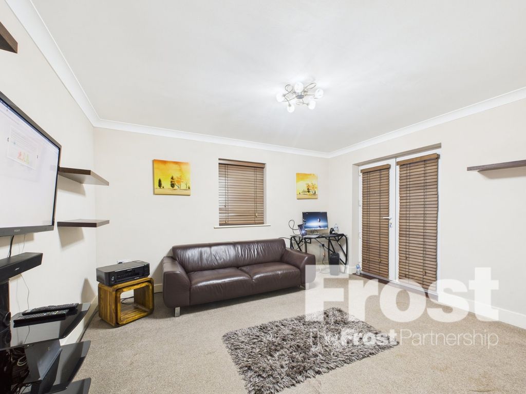 Property photo 2 of 7 Picture No. 03