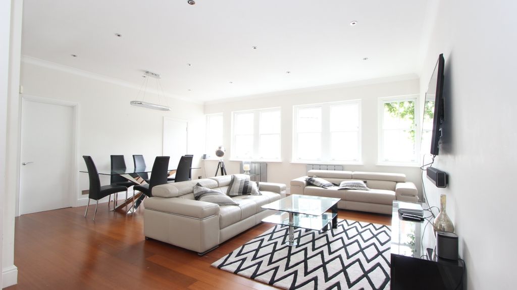 Property photo 1 of 3 Reception Room