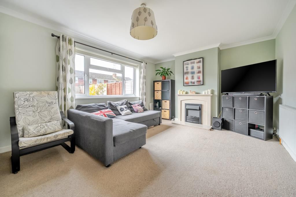 Property photo 2 of 21 Living Area