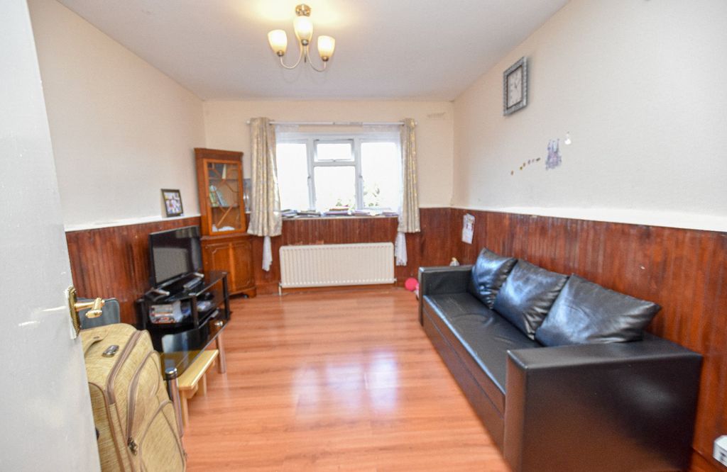 Property photo 2 of 7 Picture No. 08