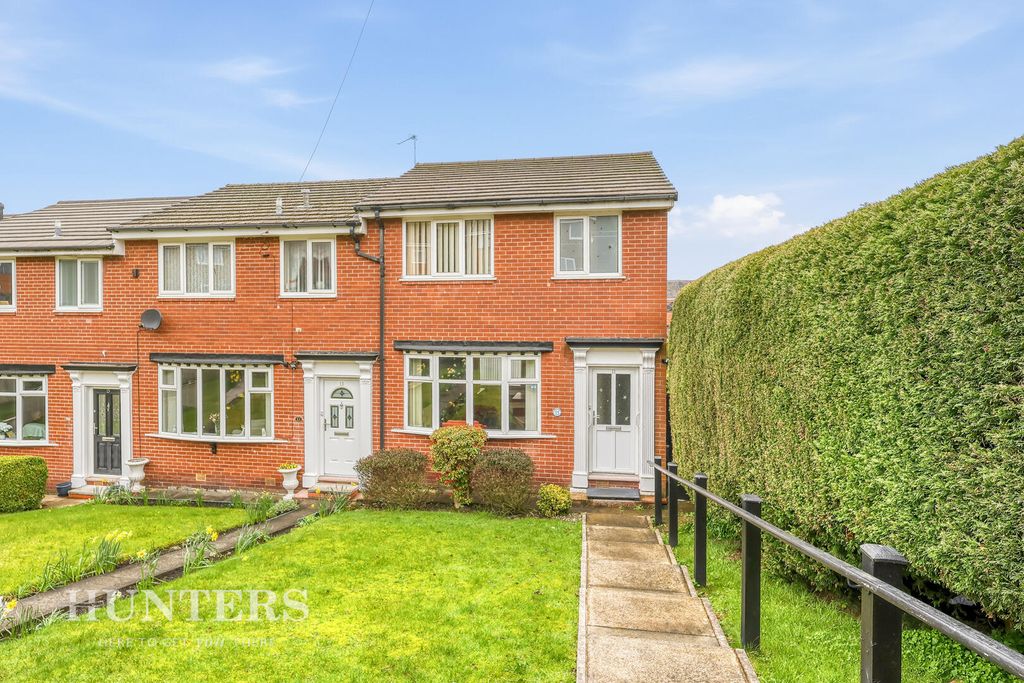 Property photo 1 of 17 Front (Exterior)