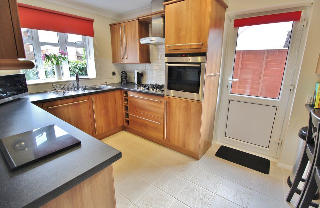 Property photo 3 of 17