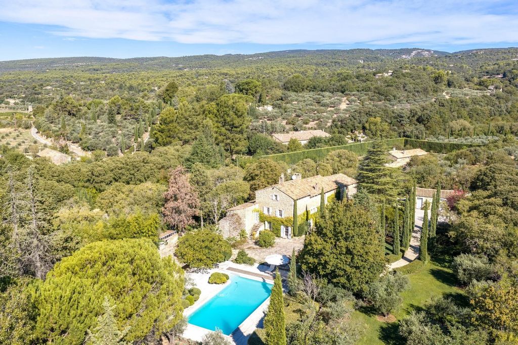 Property photo 1 of 29 Gordes / Luberon - Stone Farmhouse - Near Village - Pool - Landscaped Garden - Gardener's House