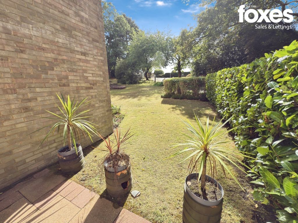 Property photo 3 of 17 5549333