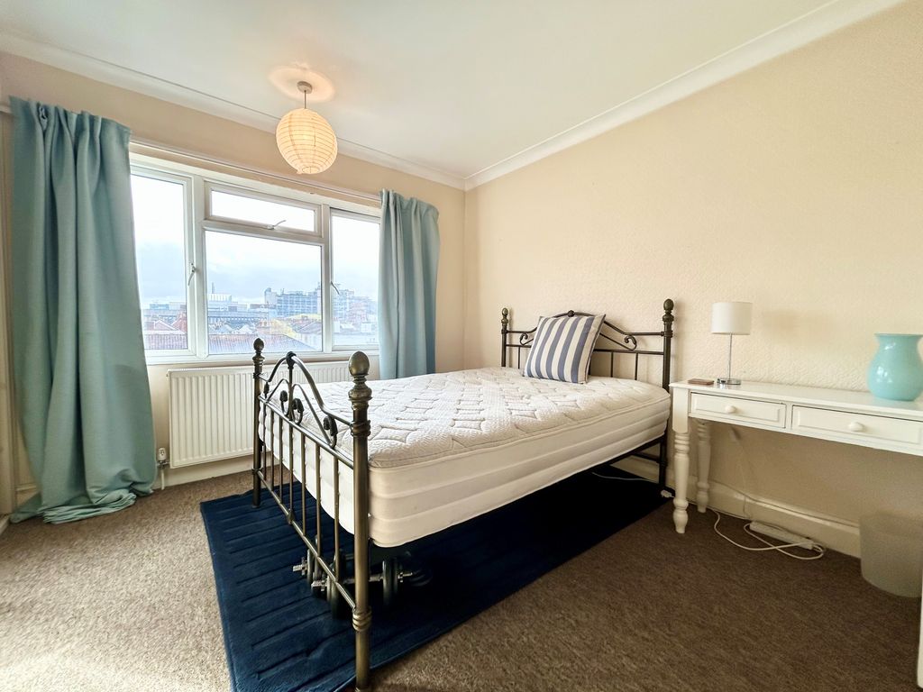 Property photo 3 of 11 View