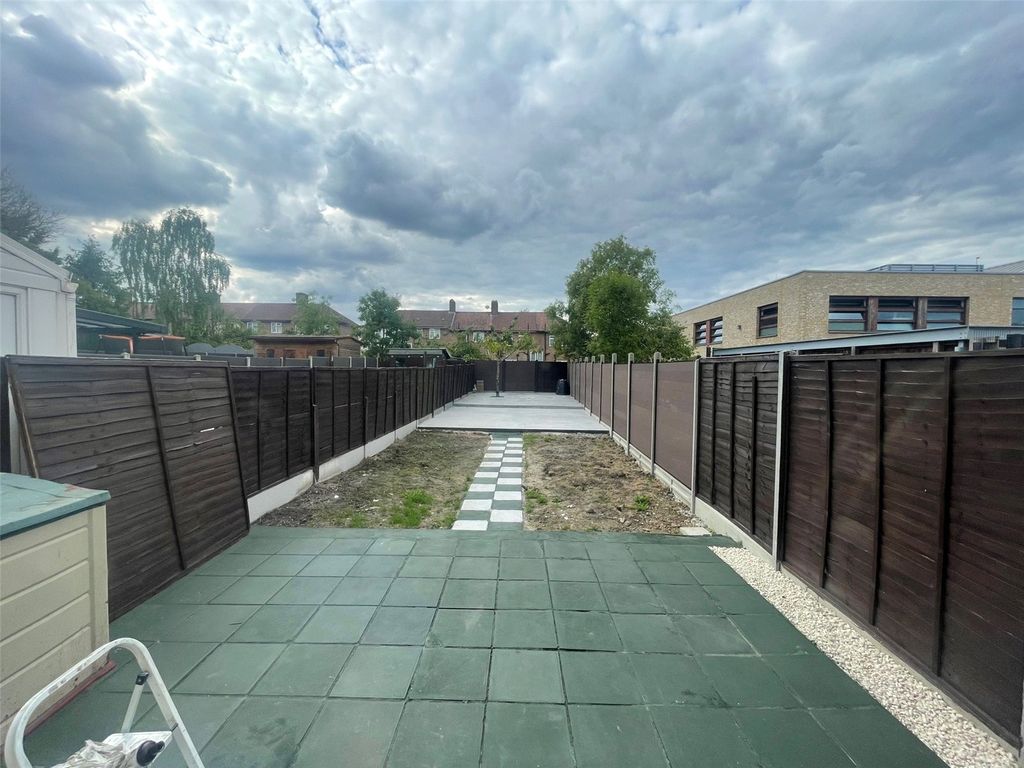 Property photo 2 of 14 Picture No. 07