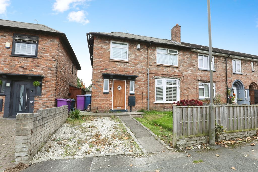 Property photo 1 of 15