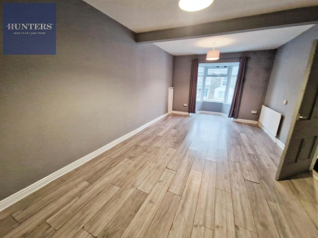 Property photo 3 of 8 403d7395-20250221_104505.Jpg