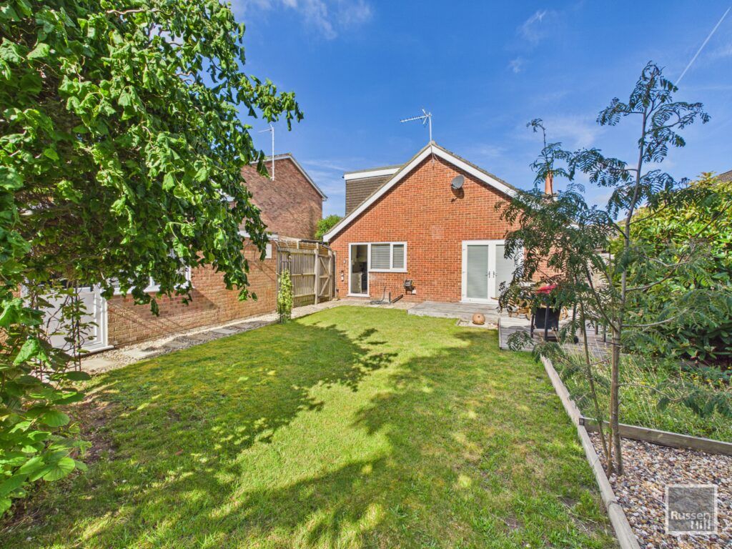 Property photo 1 of 21