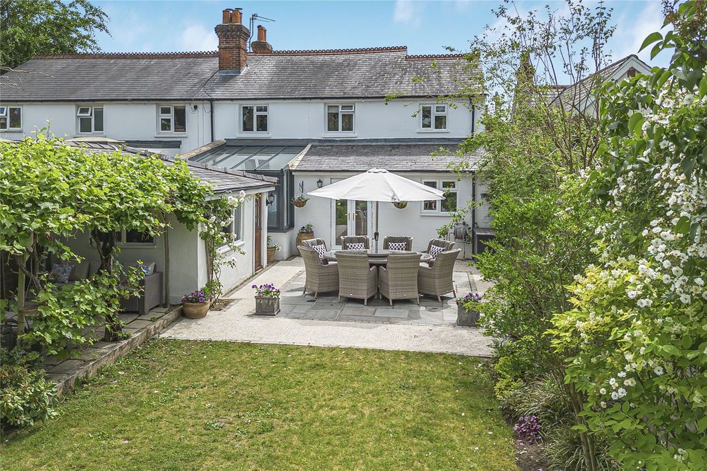 Property photo 2 of 33 Picture No. 51