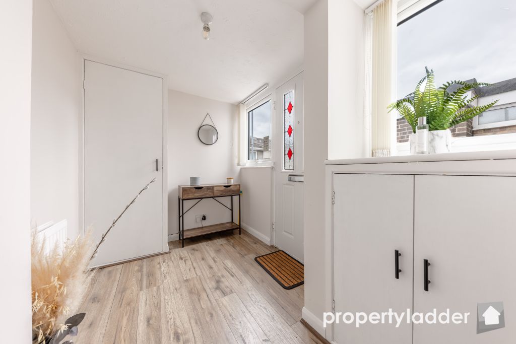 Property photo 2 of 15 Pl-5
