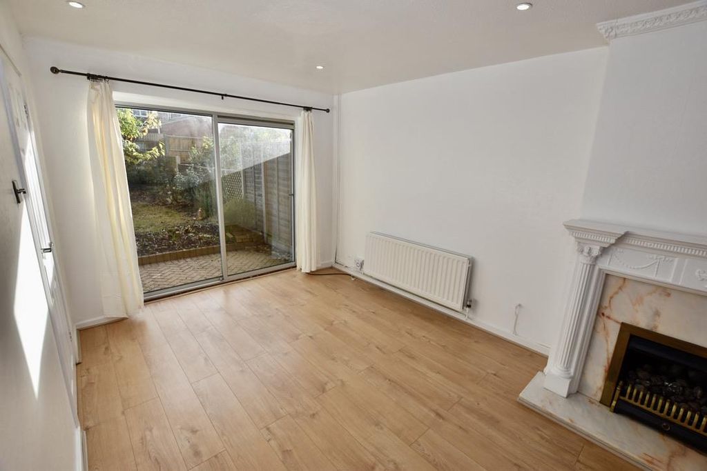 Property photo 3 of 10 Reception Room (Dining Area)
