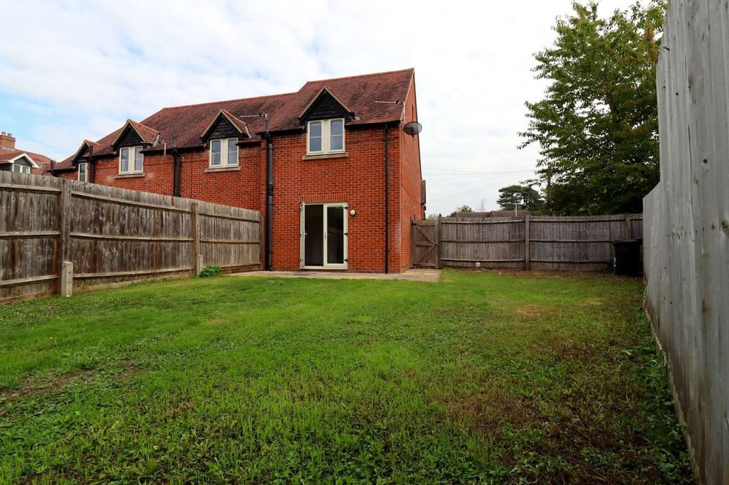 Property photo 2 of 9 Photo 10