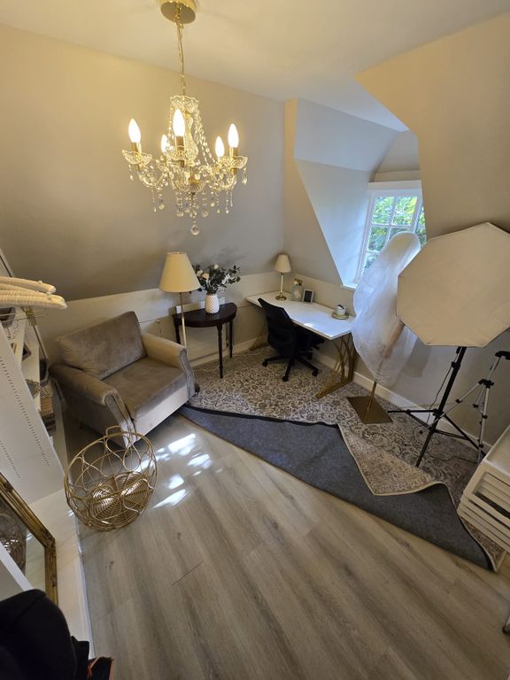 Property photo 3 of 5