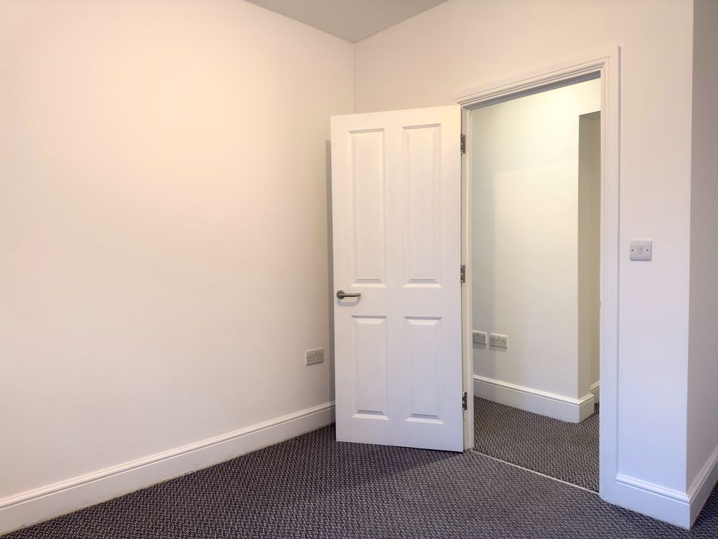Property photo 2 of 2