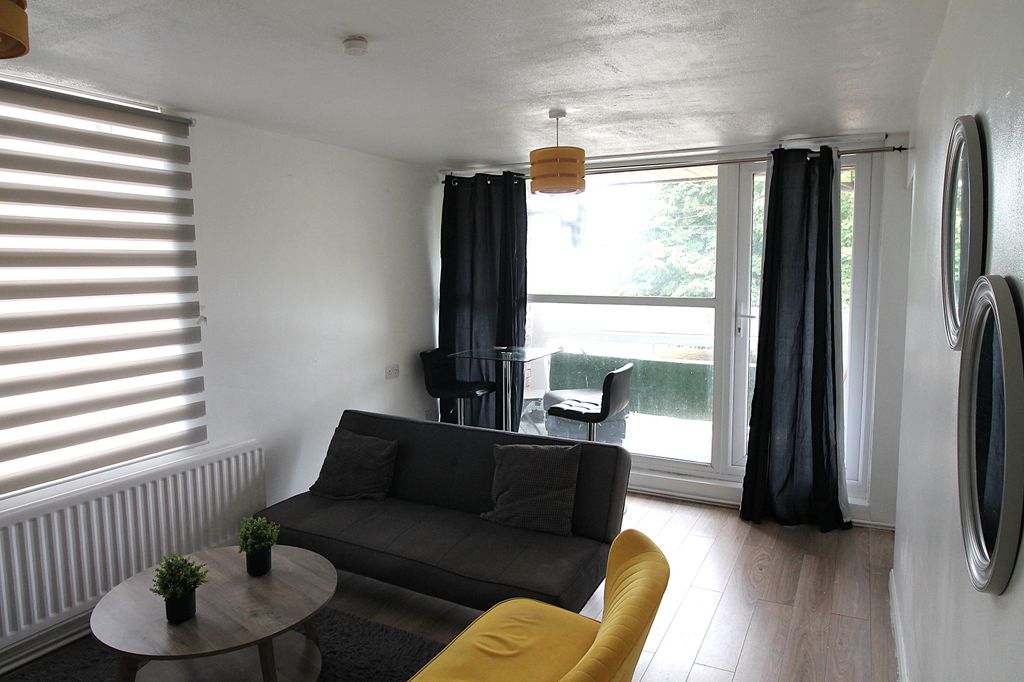 Property photo 3 of 11 Img_1240