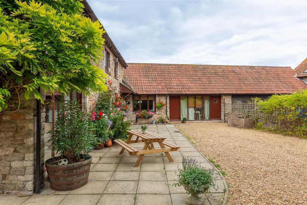 Property photo 1 of 38 Ks2B9644.Jpg