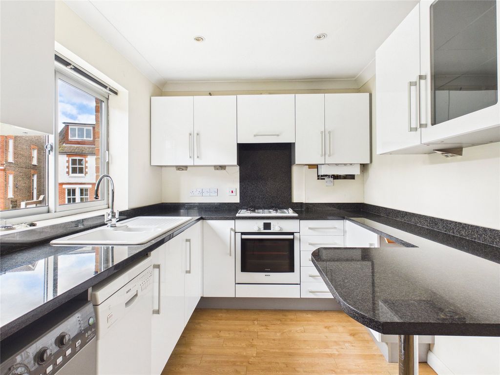 Property photo 3 of 16 Kitchen