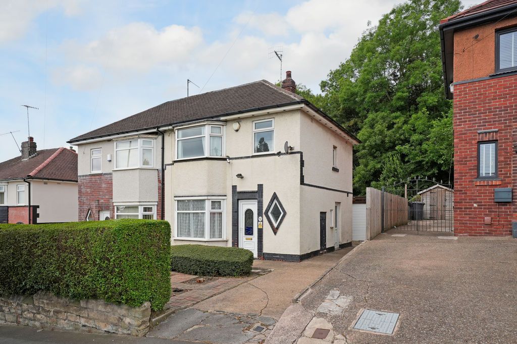 Property photo 1 of 19 External Front