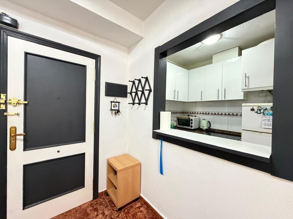 Property photo 3 of 38