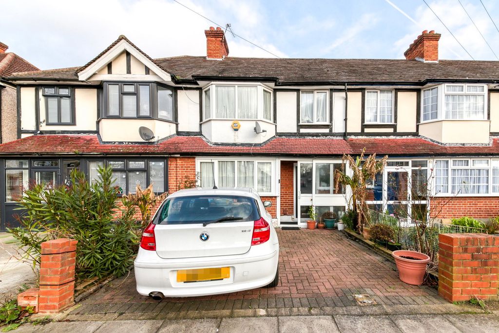 Property photo 1 of 11