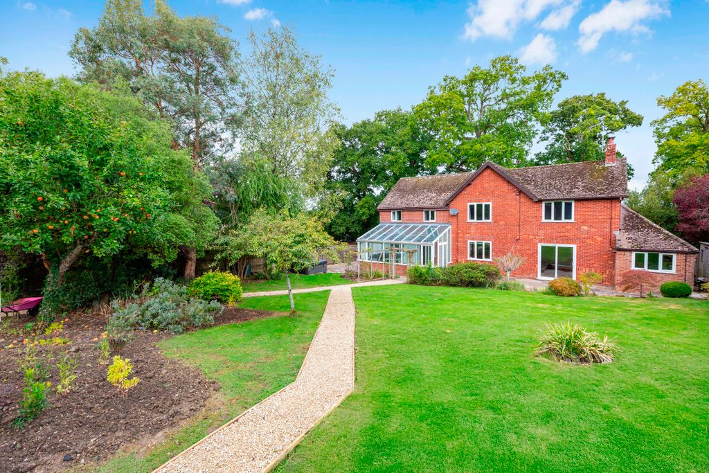 Property photo 1 of 22