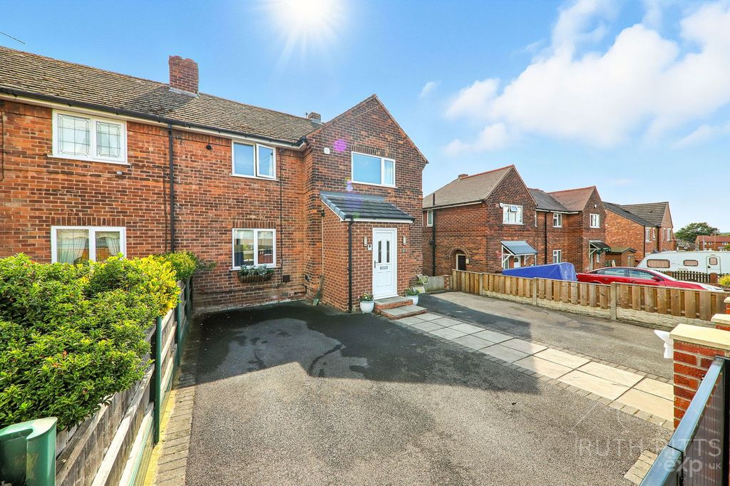 Property photo 1 of 36