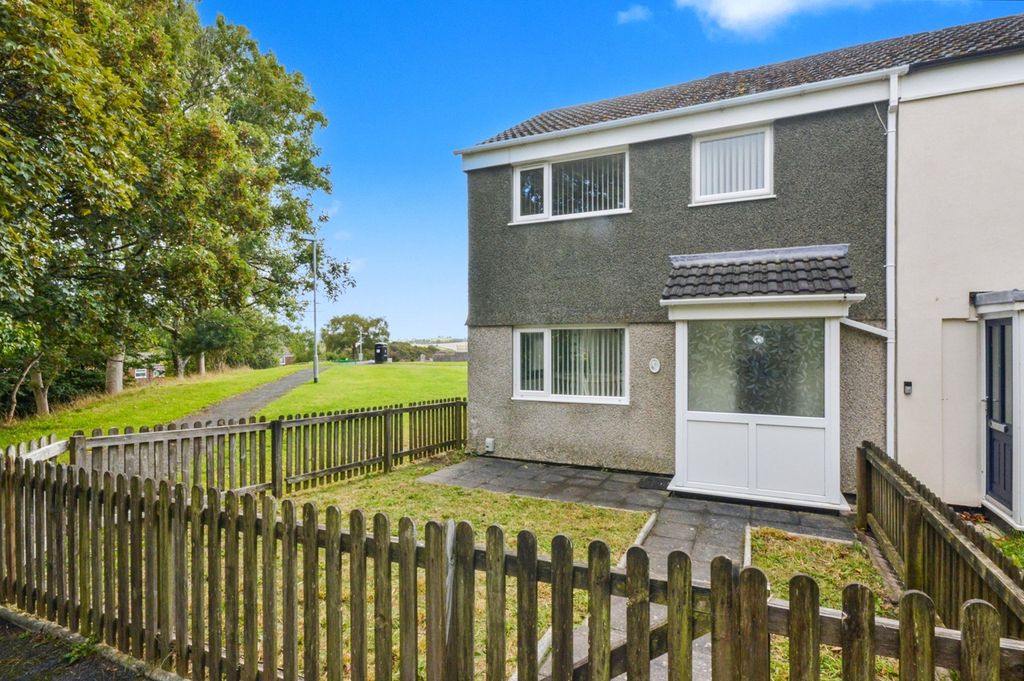 Property photo 1 of 12 Picture No. 16