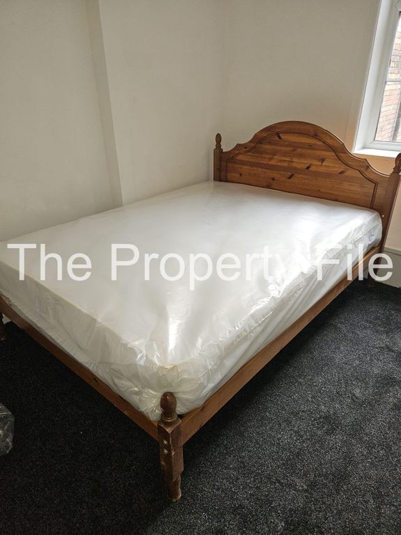 Property photo 2 of 2