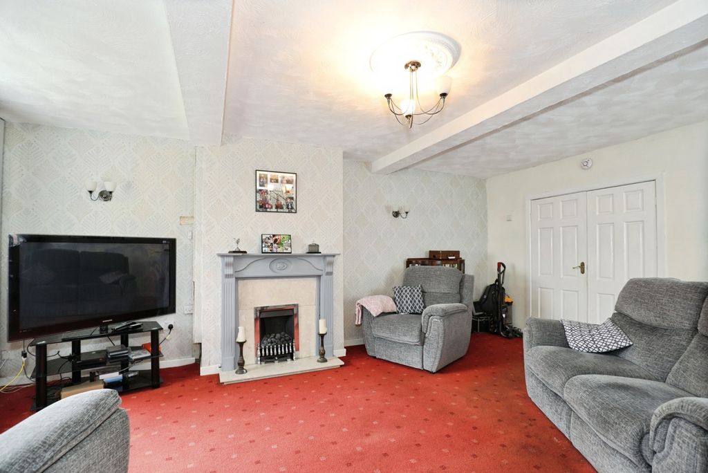 Property photo 2 of 17 Pbox-Img.Jpg