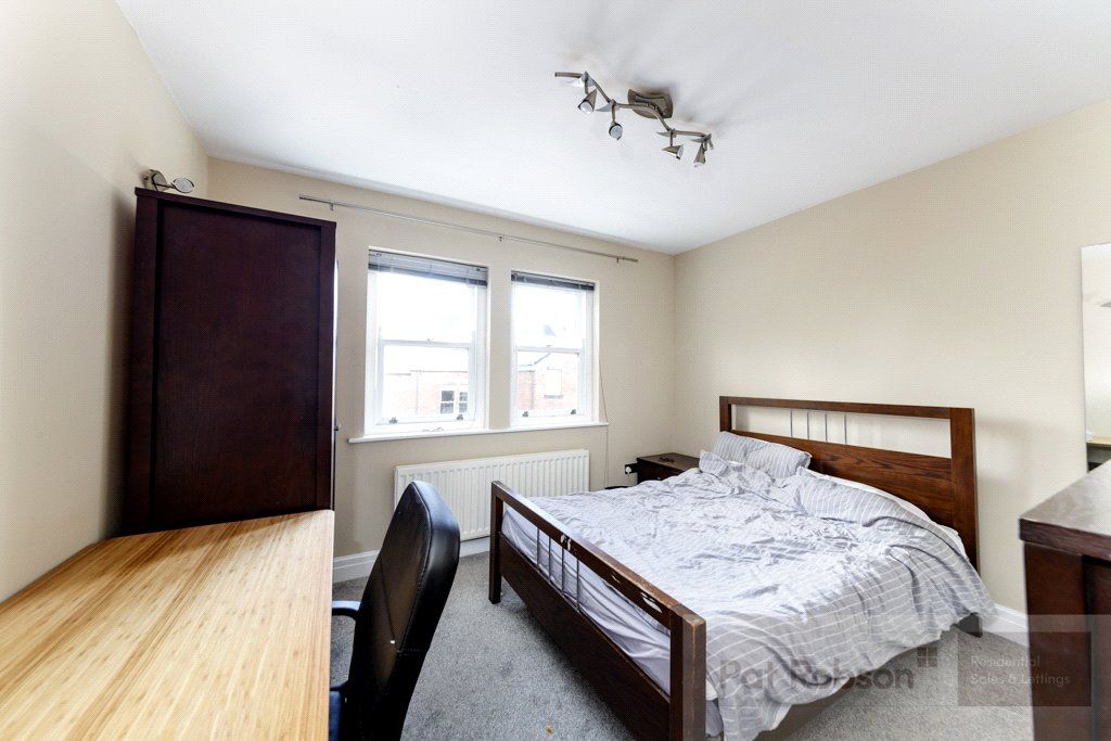 Property photo 3 of 7 Picture No. 14