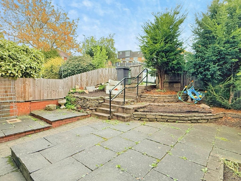 Property photo 2 of 18 External