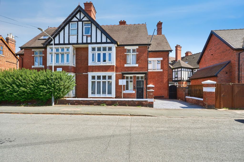 Property photo 1 of 20 Pbox-Img.Jpg