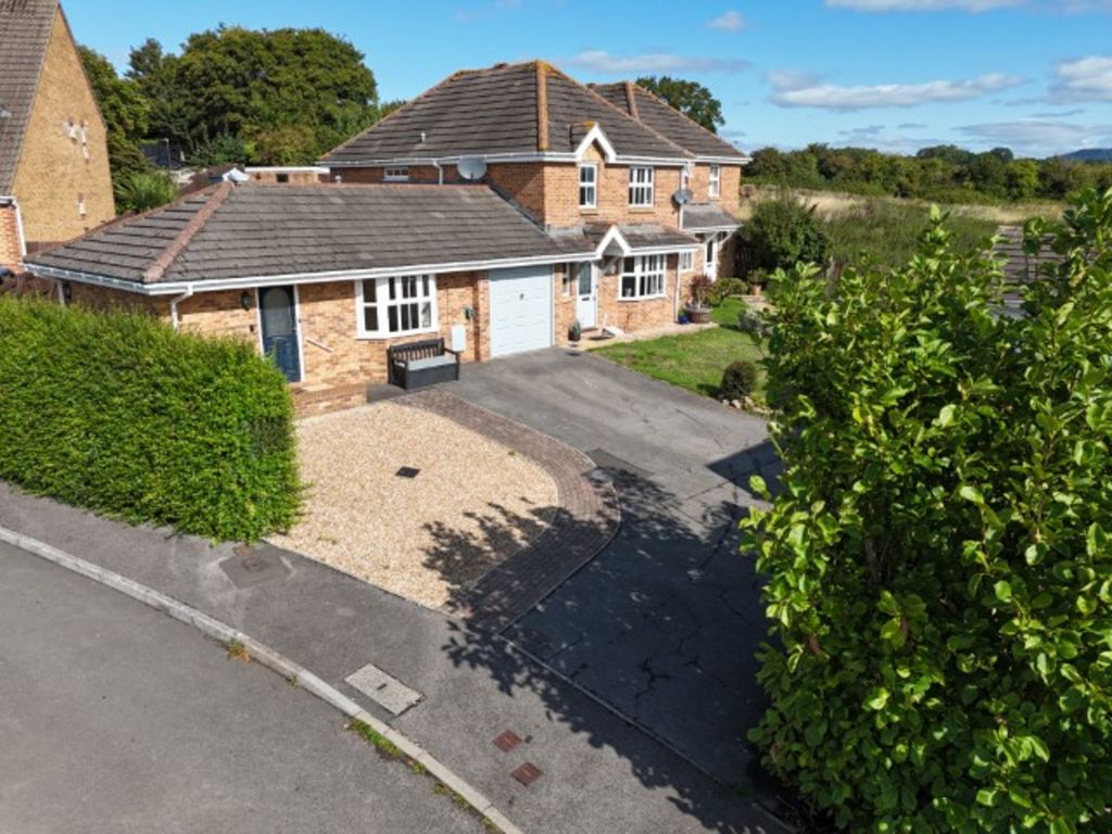 Property photo 1 of 41