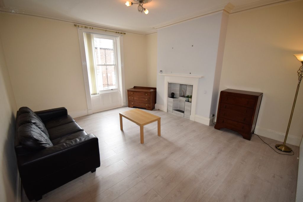 Property photo 3 of 13 Living Room