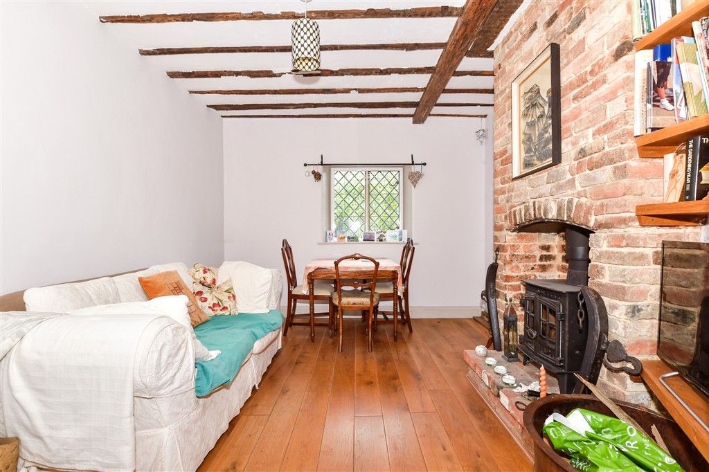 Property photo 1 of 10 Dining Room