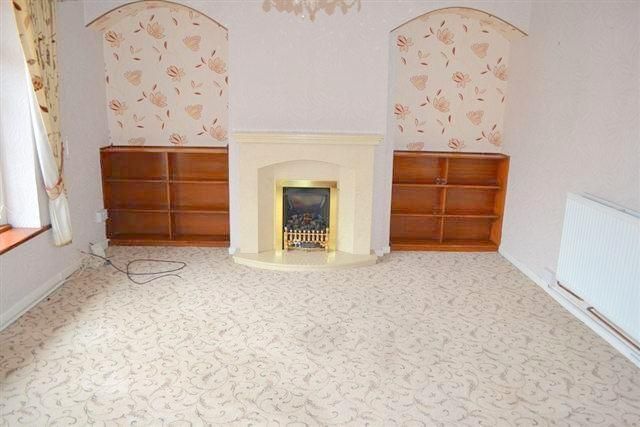 Property photo 3 of 13 Lounge.Jpg