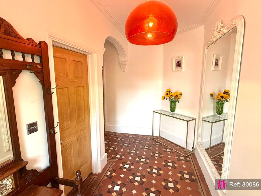 Property photo 3 of 38
