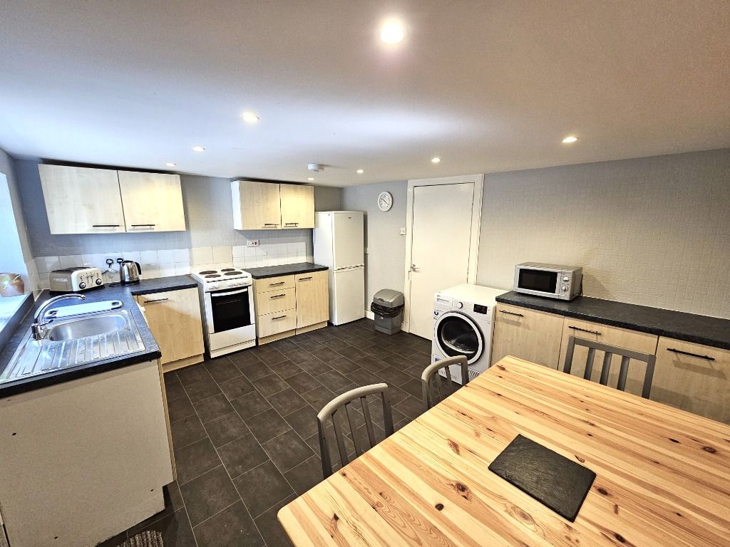 Property photo 3 of 16 Photo 3