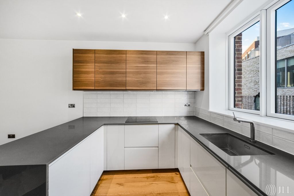 Property photo 2 of 13 Dsc_1867_Web