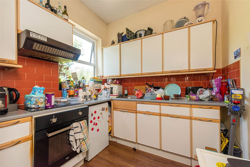 Property photo 2 of 11 Picture No. 06